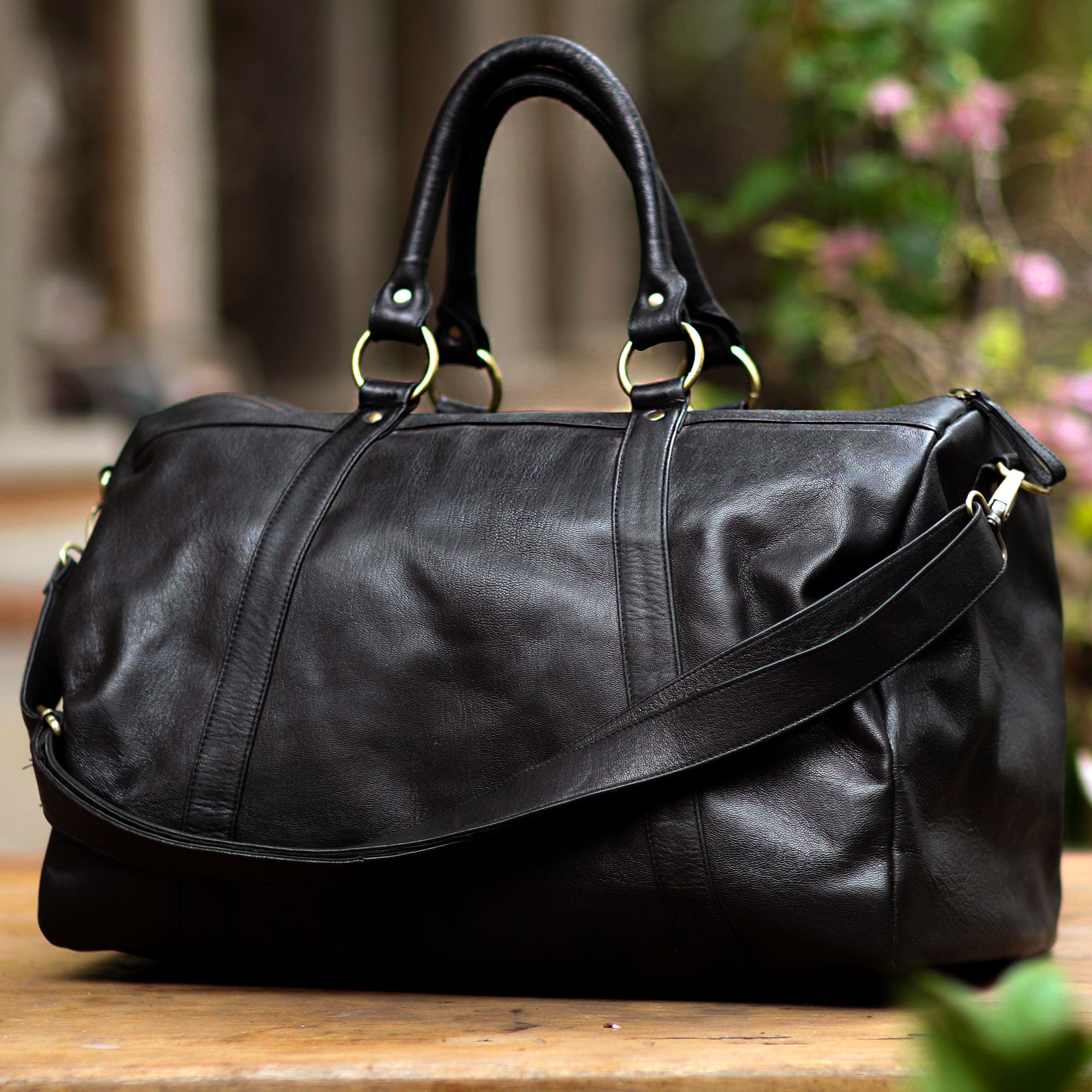 Minggat in Black - a Black Leather Travel Bag with Zipper from Indonesia