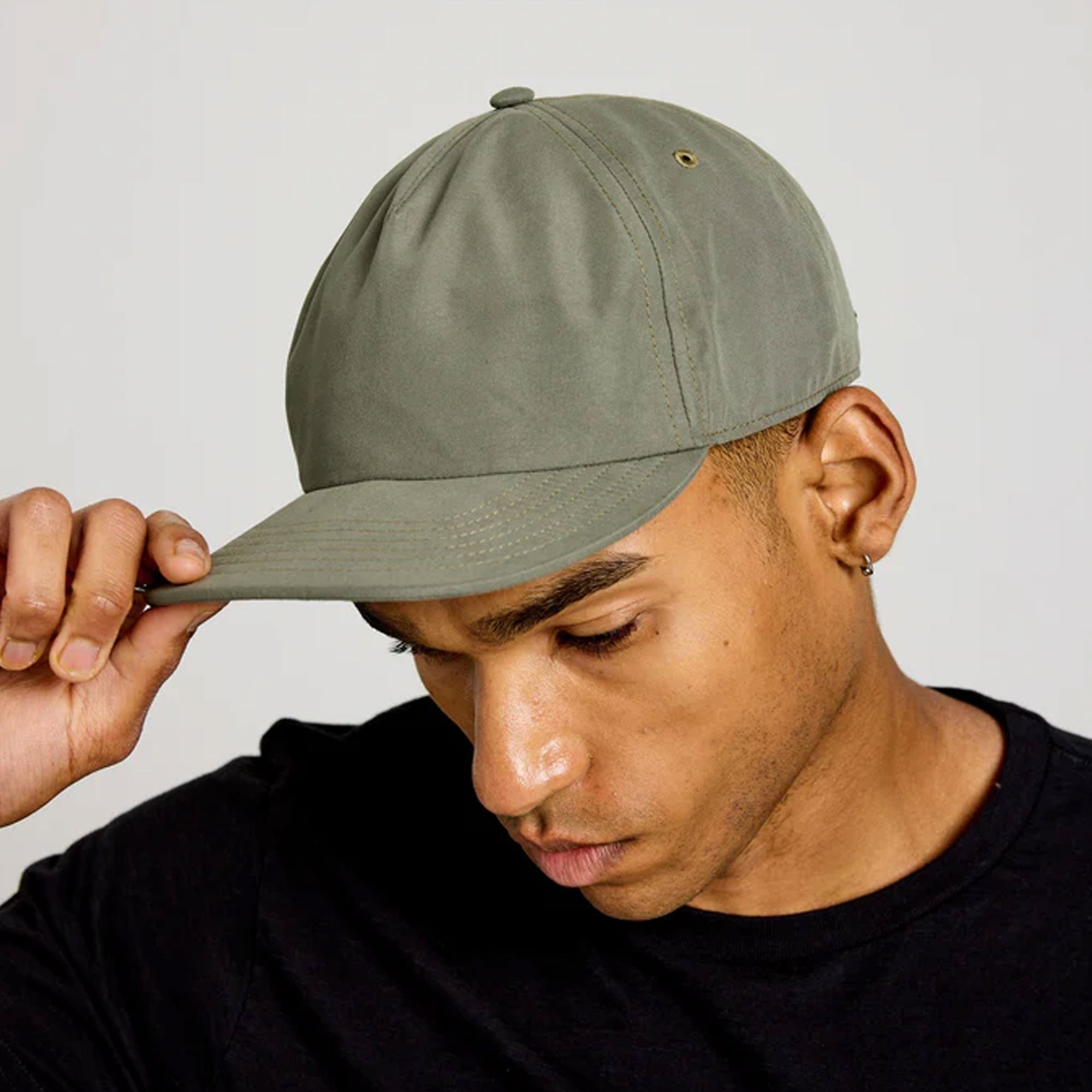 Performance Hat in Navy - Ethical Gifts for Active Individuals