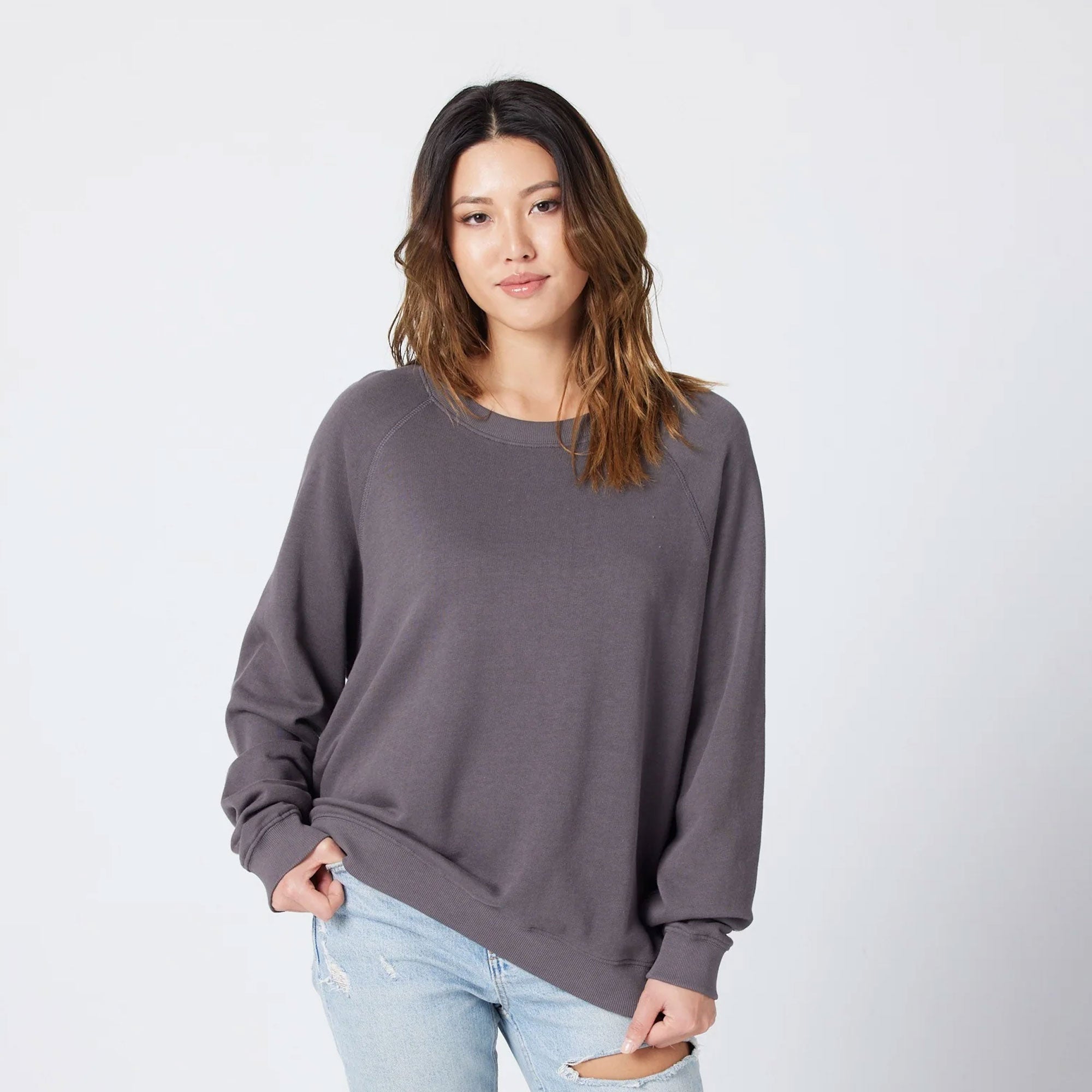 Women's Raglan Sweatshirt