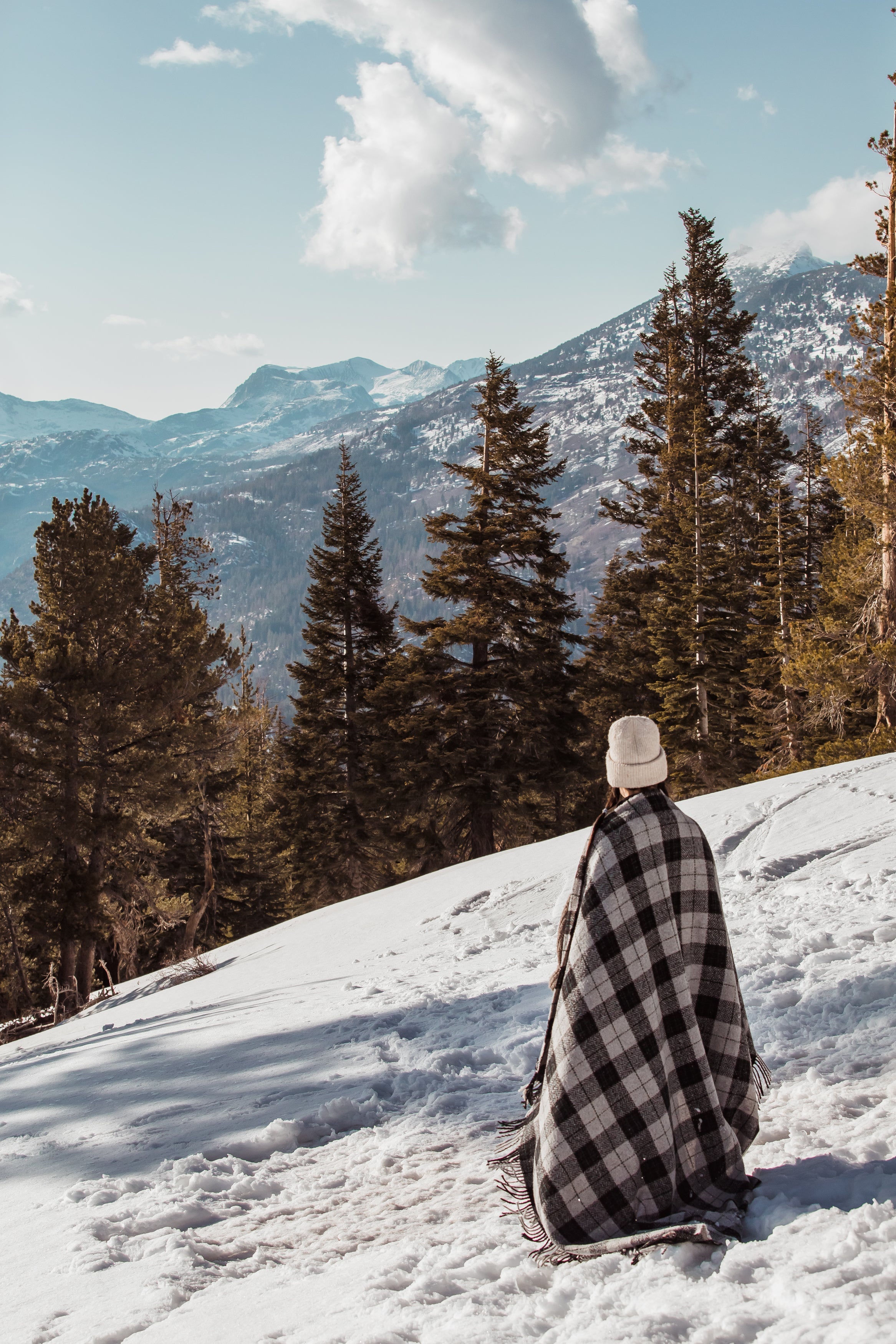 Shasta | Vintage Plaid Blanket - Nostalgic Camping & Picnic Blanket