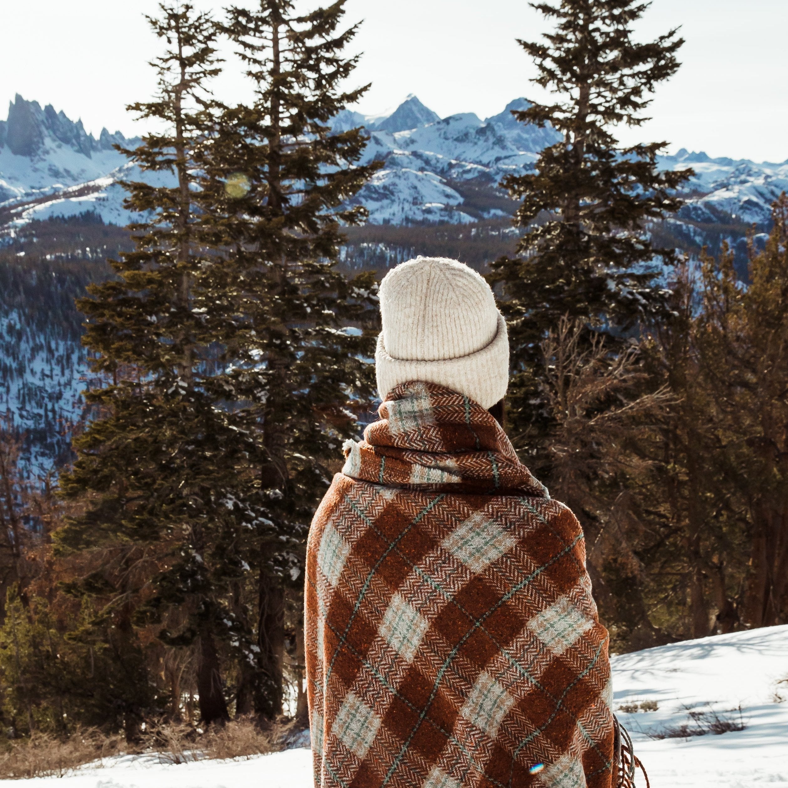 Rust | Vintage Plaid Blanket - Nostalgic Camping & Picnic Blanket