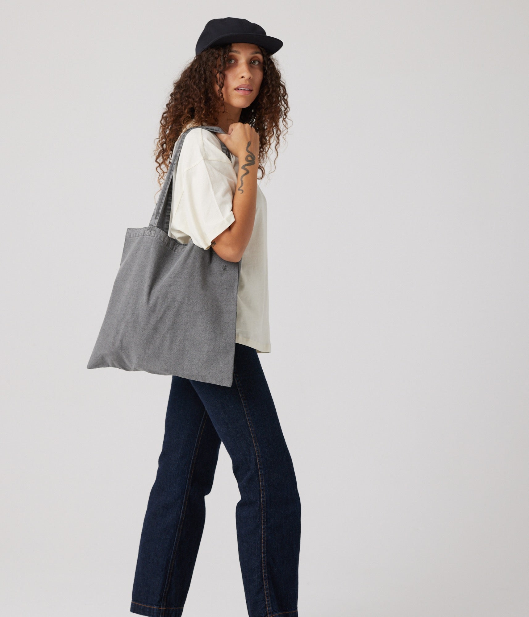 Large Eco-Friendly Tote Bag, Pigment-Dyed in Charcoal