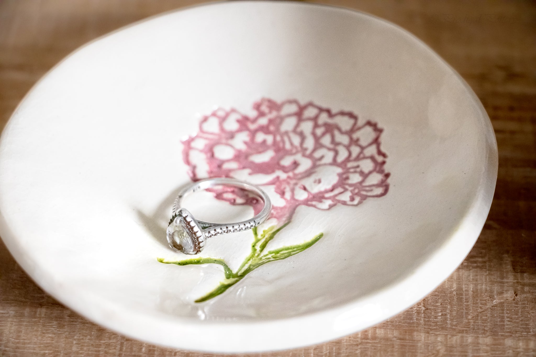 Ring dish with ring inside