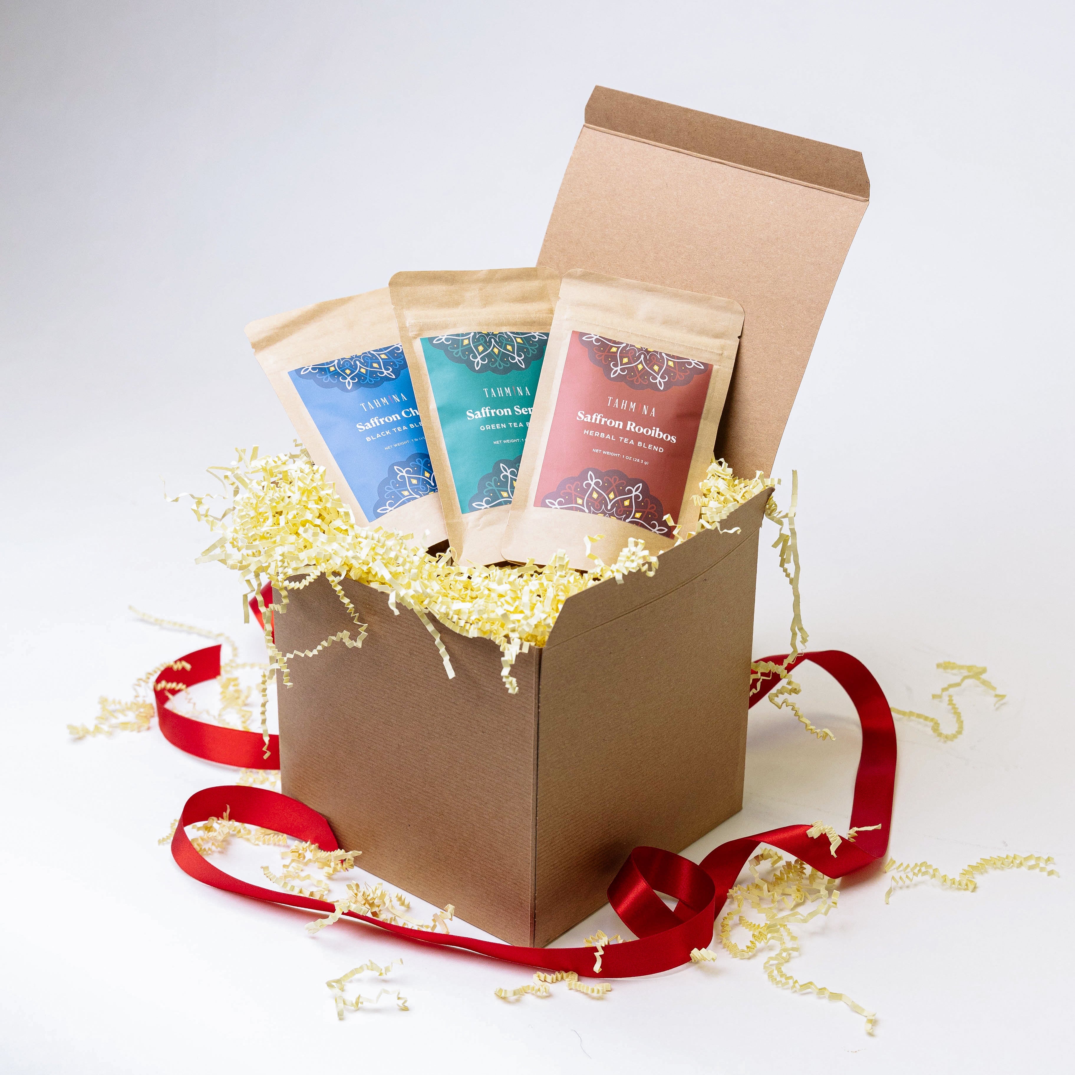 A box of wellness - the Loose Leaf Tea Trio