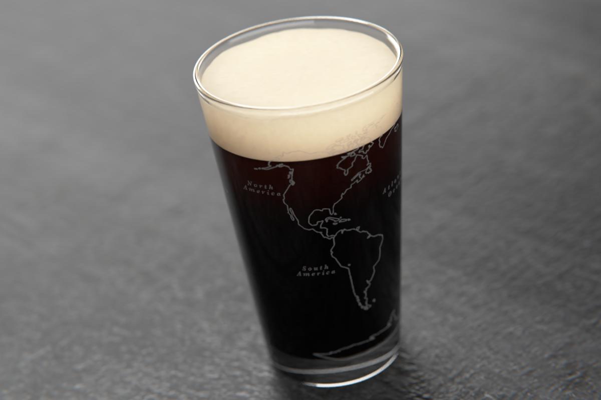 World Map Pint Glass - Set of 2